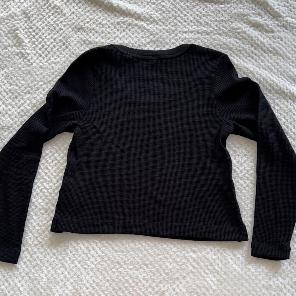 π π Womenβs Old Navy Black Waffle Long Sleeve Scoop Neck Top β Size XS - Picture 6 of 7